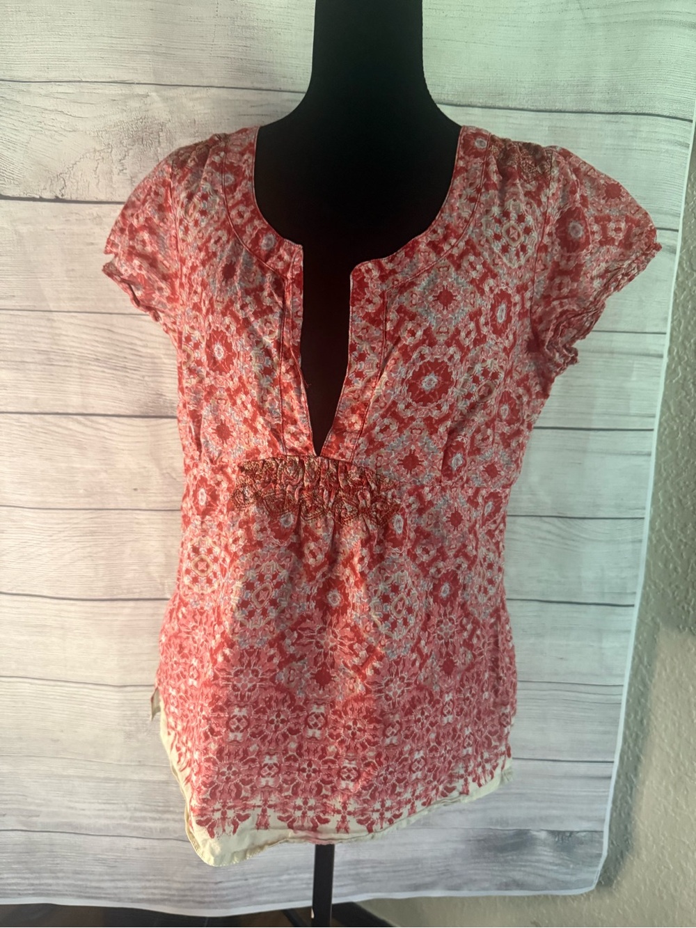 Eddie Bauer Red Patterned Split-Neck Blouse